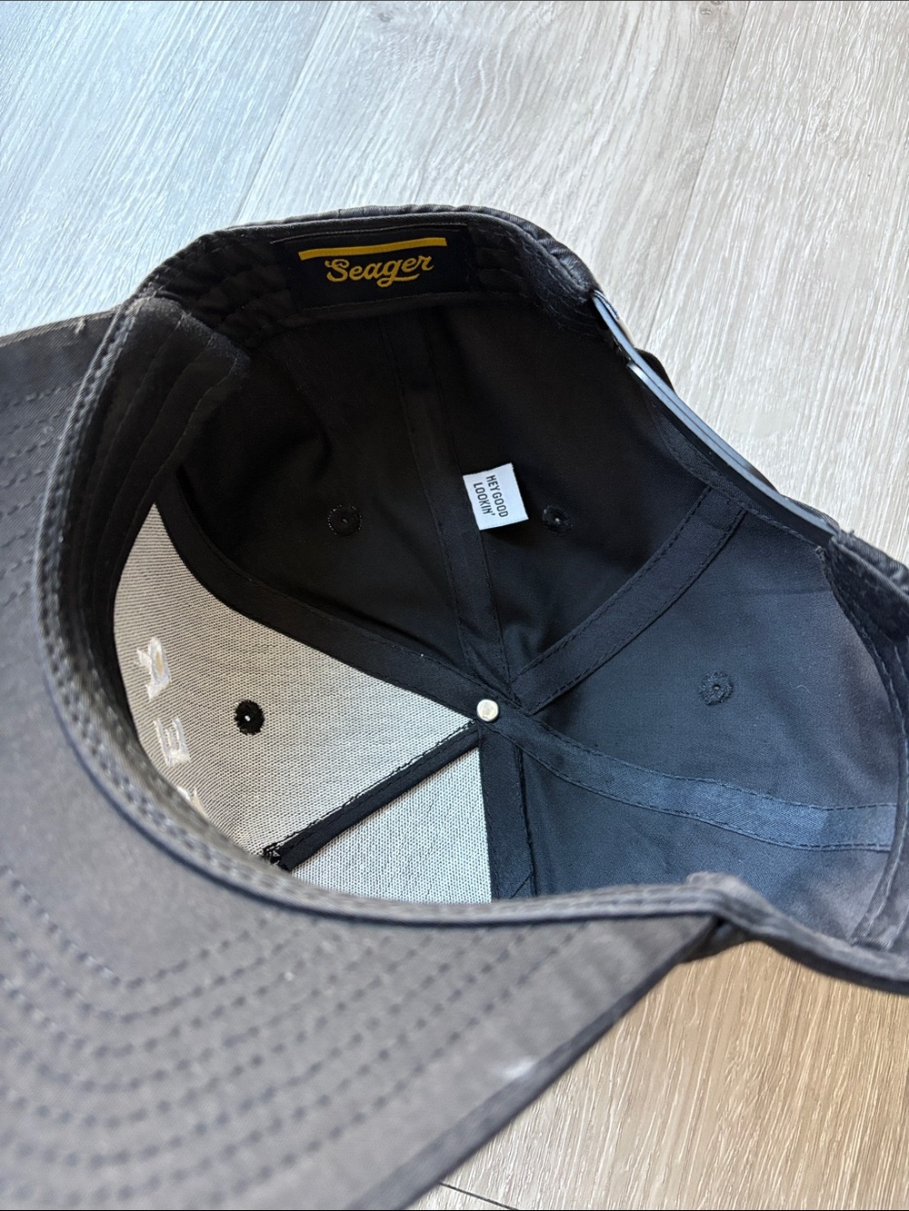 Seager Branded SnapBack - Picture 3 of 4